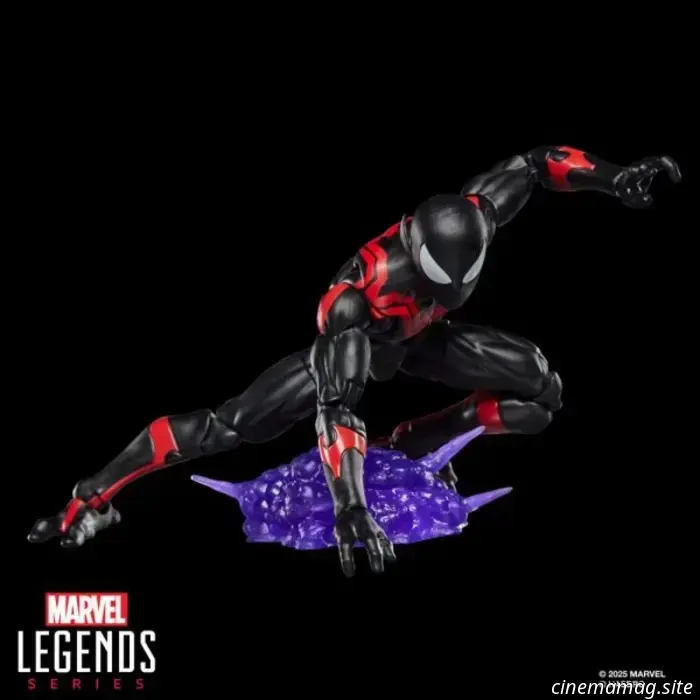 Hasbro has revealed the Uncanny Spider-Man, Spider-Venom, Owl, and Hypno-Hustler figures from the Marvel Legends Series Retro Collection.