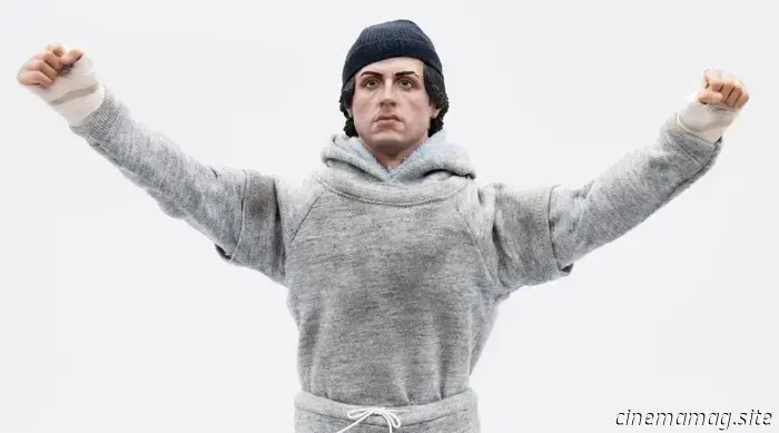 Sideshow and the Sly Stallone Shop have revealed the sixth scale figure of Rocky "The Underdog."
