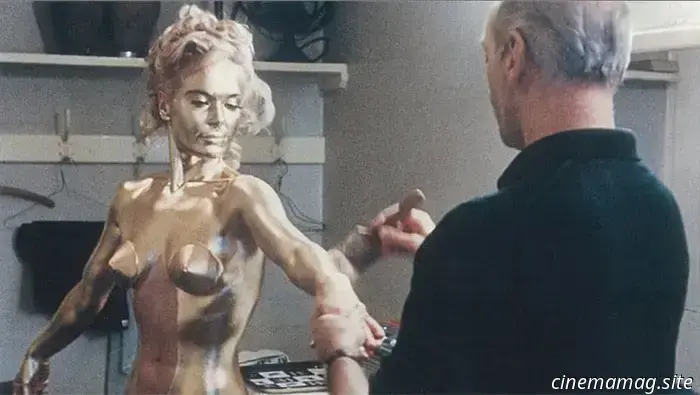 12 Behind-the-Scenes Photos of Goldfinger Showcasing Bond at His Finest