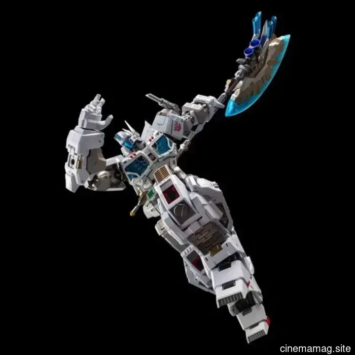 Hasbro has revealed the Transformers Flame Toys Kuro Kara Kuri White Ultra Magnus action figure.