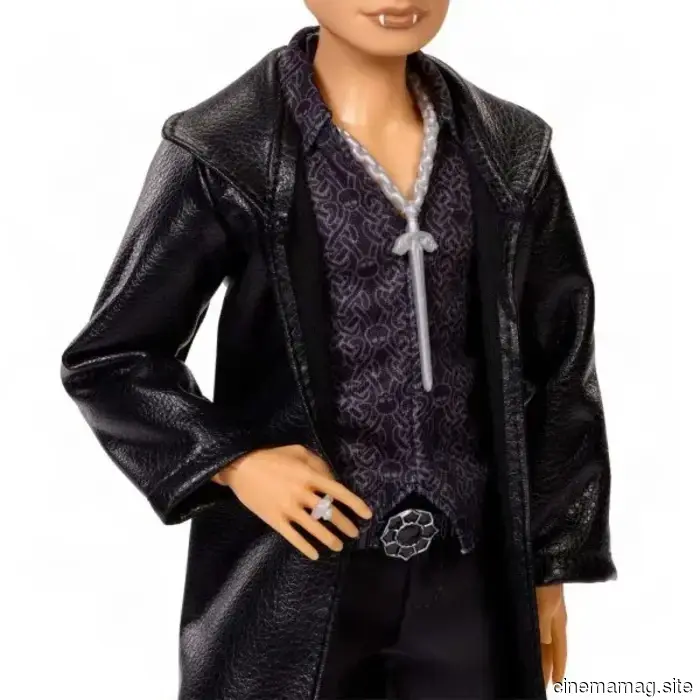 Mattel has unveiled the Buffy the Vampire Slayer Monster High Skullector 2-pack featuring Buffy and Angel.