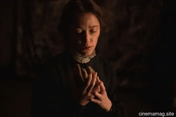 Victorian Psycho Trailer: Maika Monroe Embraces Gothic Elements in Cannes Horror Film