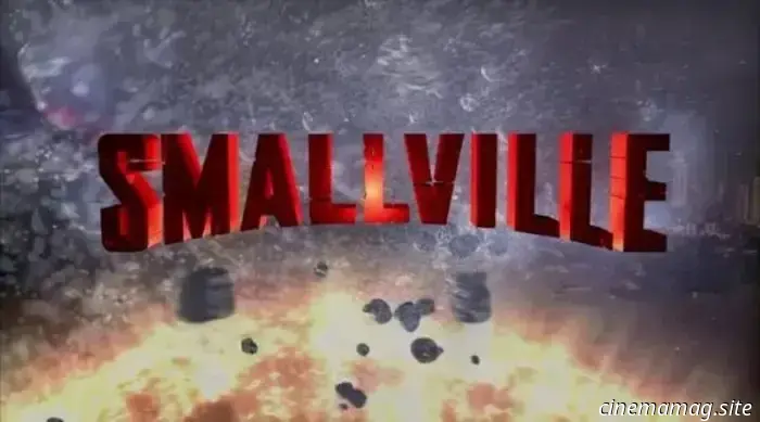 Smallville cast discusses the show's legacy at Fan Expo Canada.