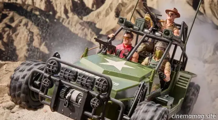 G. I. Joe Classified Series A. W. E. Striker, Sgt. Slaughter & Mercer e Retro Cardback Troopers continuano Yo Joe June