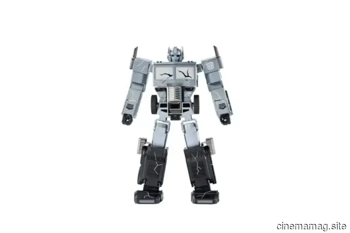 Robosen lancia il robot auto-convertibile Optimus Prime, Leader Caduto di Transformers: Il Film