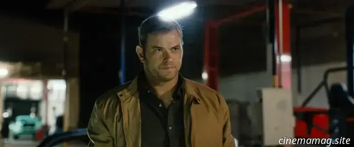 Kellan Lutz discusses the Twilight reunion with Cam Gigandet in Desert Dawn - Exclusive Interview