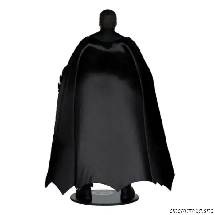 Batman y el Batimóvil de DC Rebirth llegan a la línea DC Multiverse de McFarlane.