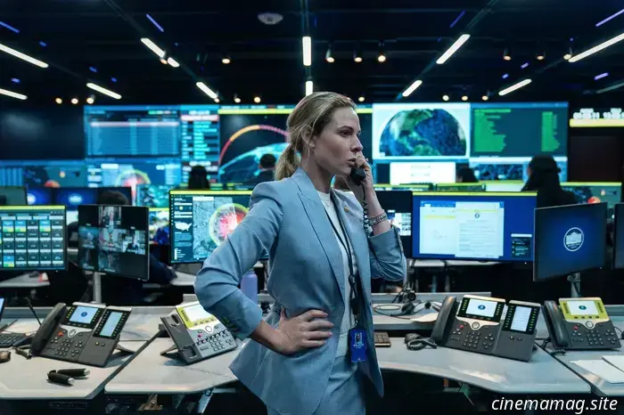 A House of Dynamite Trailer: Kathryn Bigelow Envisions a Nuclear Strike on the United States.