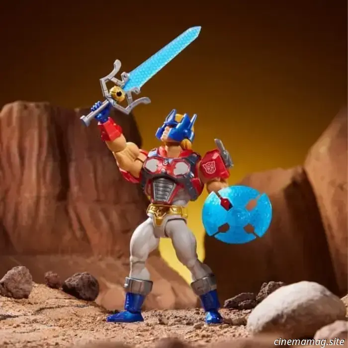 La linea di action figure Masters of the Universe x Transformers di Mattel aggiunge Optimus Prime He-Man e Starscream Scare Glow