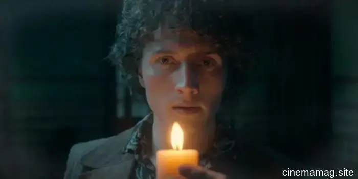 The trailer for the horror anthology The 100 Candles Game: Dark Mirror has been released.