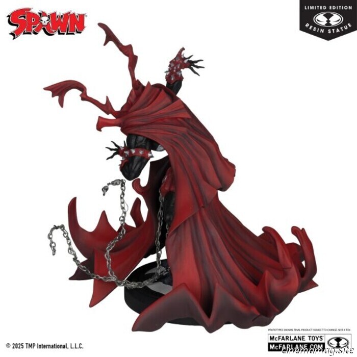 Компания McFarlane Toys представила новую коллекционную статуэтку Спауна (полностью черную, белую и красную)
