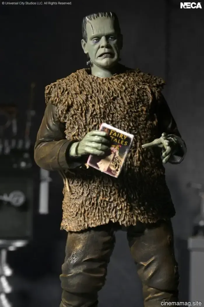 NECA has released the Ultimate Frankenstein's Monster figure from Son of Frankenstein.