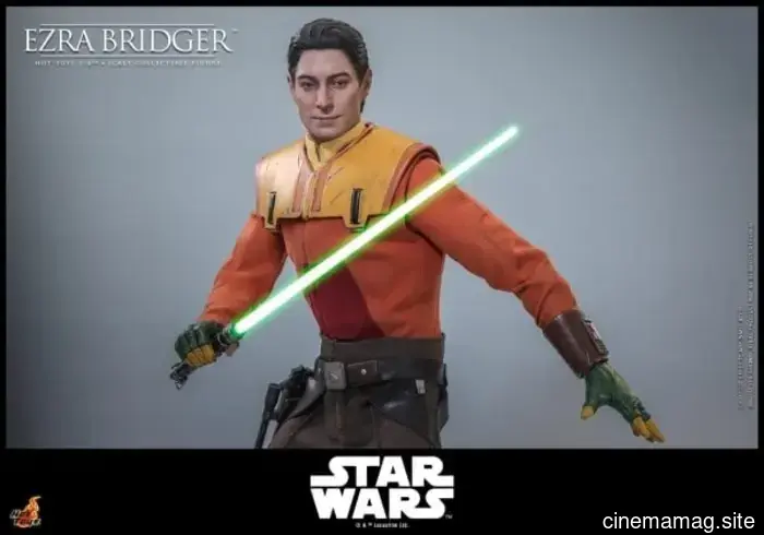 Hot Toys has released new sixth scale figures of Sabine Wren and Ezra Bridger from Star Wars Rebels.