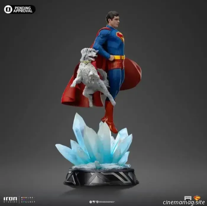Superman & Krypto stand tall con Iron Studios' Superman movie statua da collezione