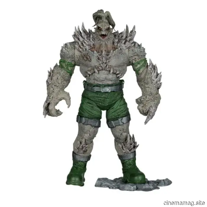 McFarlane Toys has released new figures from the DC Multiverse line featuring Robin, Catwoman, Bane, and Doomsday.