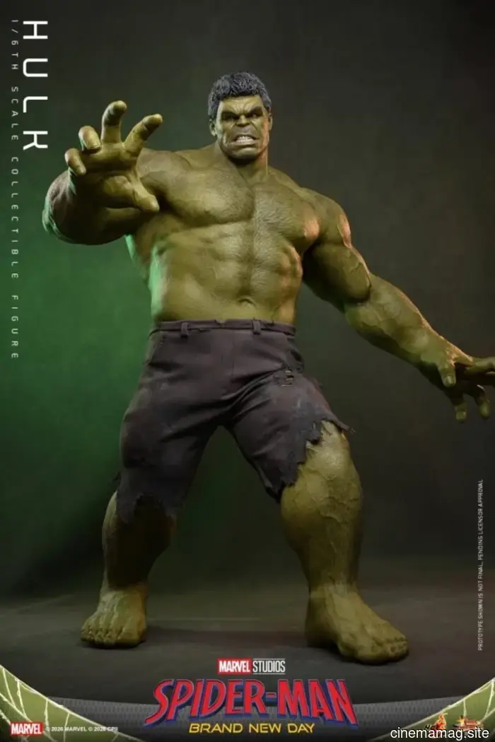 Hot Toys presenta la figura de Hulk a escala sexta de Spider-Man: Brand New Day.