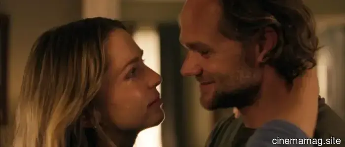 Джессика Ротhe попадает в еще один кошмарный цикл в трейлере научно-фантастического хоррора «Привязанность»