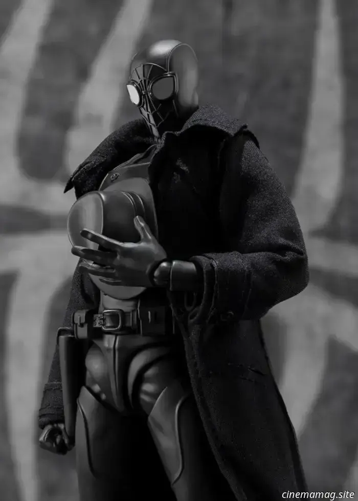 Tamashii Nations has revealed a collectible 2-pack featuring Spider-Man Noir and Spider-Ham from Across the Spider-Verse.