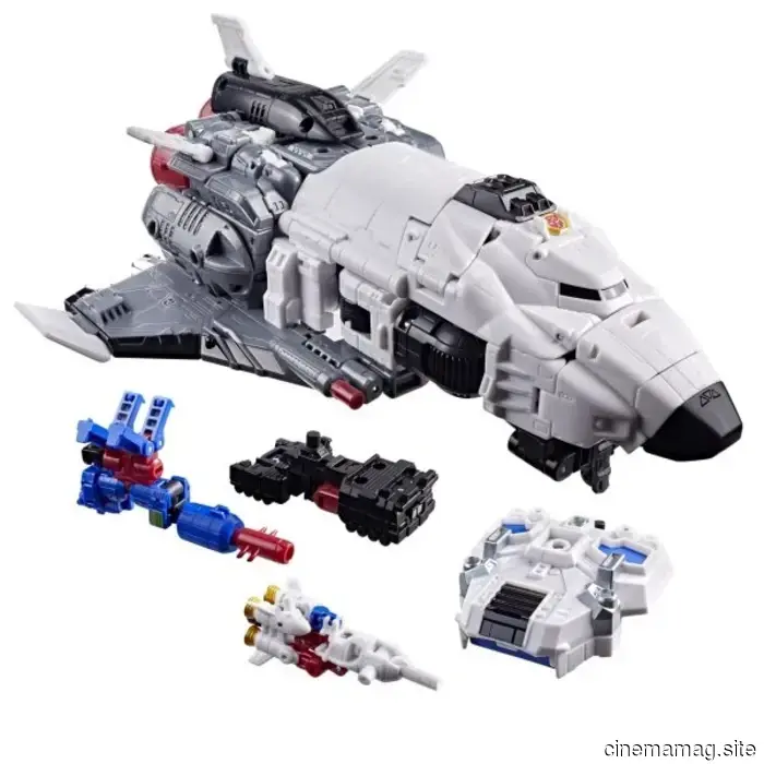 Hasbro announces new Transformers Studio Series and Age of the Primes action figures.