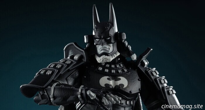 Estatua coleccionable DC Direct Batman Ninja (Blanco y Negro) presentada por McFarlane Toys