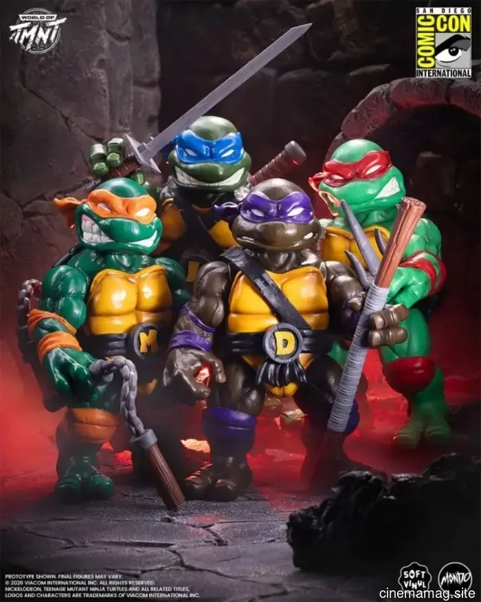 Teenage Mutant Ninja Turtles go undercover for a Comic-Con exclusive action figure collection from Mondo.