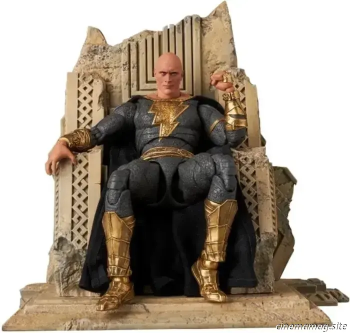 MAFEX представила фигурку Блэка Адама в исполнении Дуэйна Джонсона