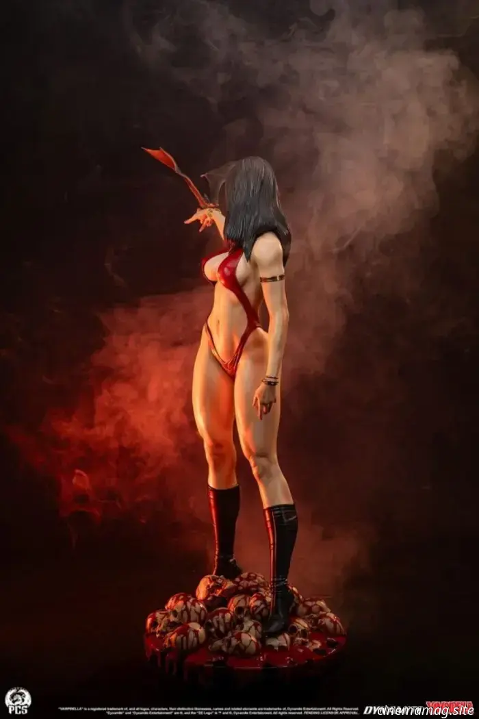 PCS presenta una estatua coleccionable a escala reducida de Vampirella