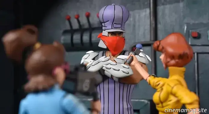 Teenage Mutant Ninja Turtles Ultimate Train Track Takedown Shredder figure revealed as a NYCC exclusive.