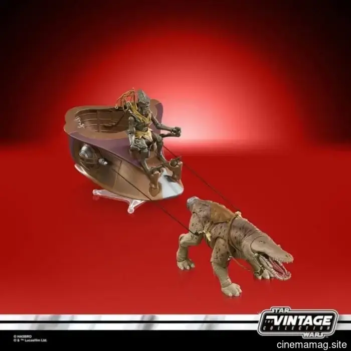 Hasbro has introduced the Orray & Geonosian Picador action figure set from Star Wars: The Vintage Collection.