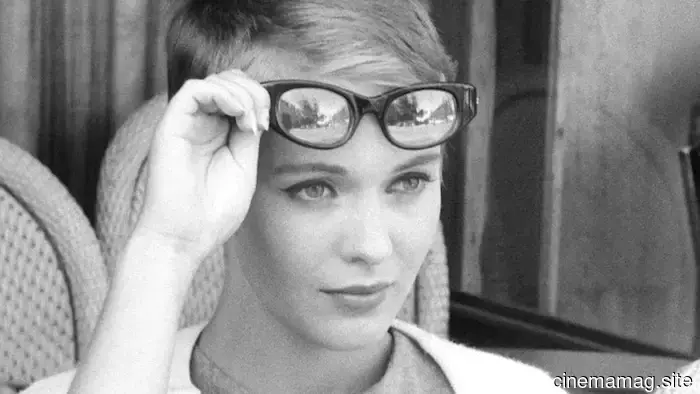 10 Black-and-White Films That Remain Enjoyable to View