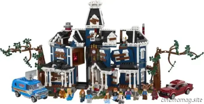 The Creel House receives the LEGO makeover with a new Stranger Things set.