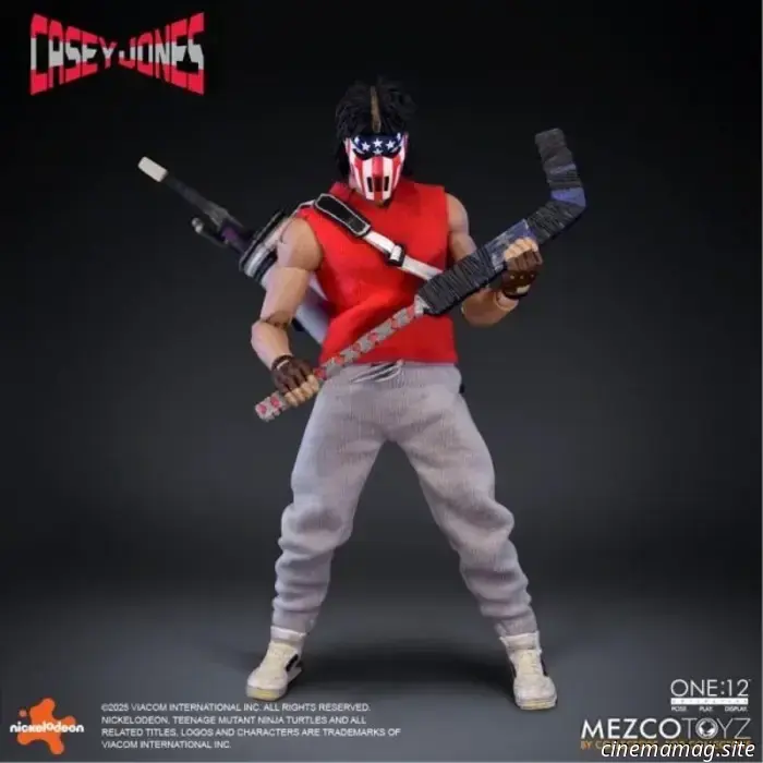 Mezco Toyz presenta la nuova action figure One:12 Collective di Casey Jones delle Tartarughe Ninja