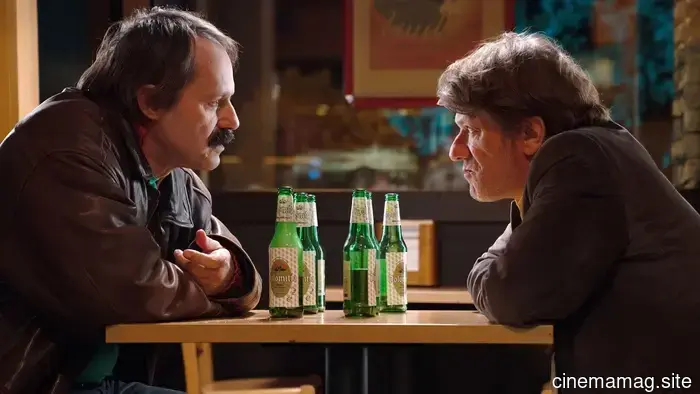 L'Ultimo per la Strada Trailer: Fai un Viaggio Inebriato attraverso l'Italia