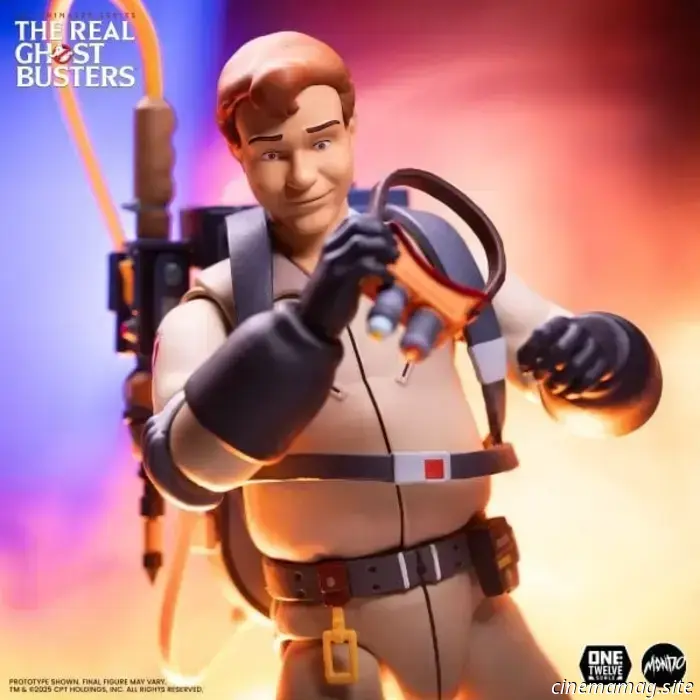 Ray Stantz si unisce alla collezione di action figure The Real Ghostbusters di Mondo, accanto a Mr. Ghash.