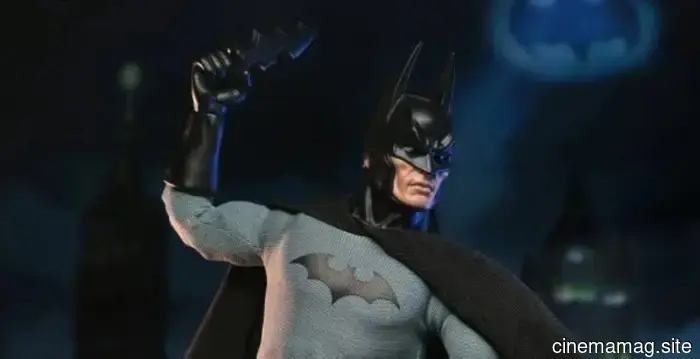 NECA honors the Dark Knight with a classic Batman action figure exclusive to conventions.