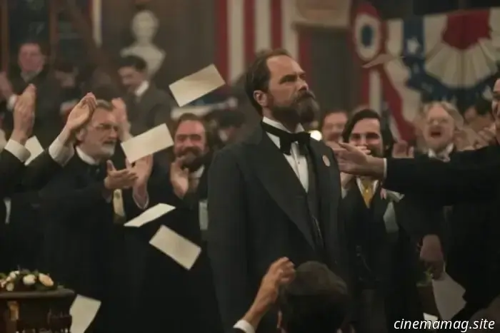 Историческая драма Netflix «Смерть от удара молнии» представляет трейлер, постеры и промо-изображения