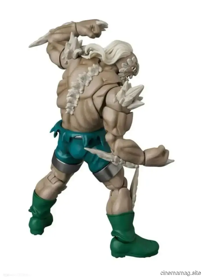 Medicom presenta las figuras MAFEX de Superman dañado en batalla y Doomsday de La muerte de Superman.