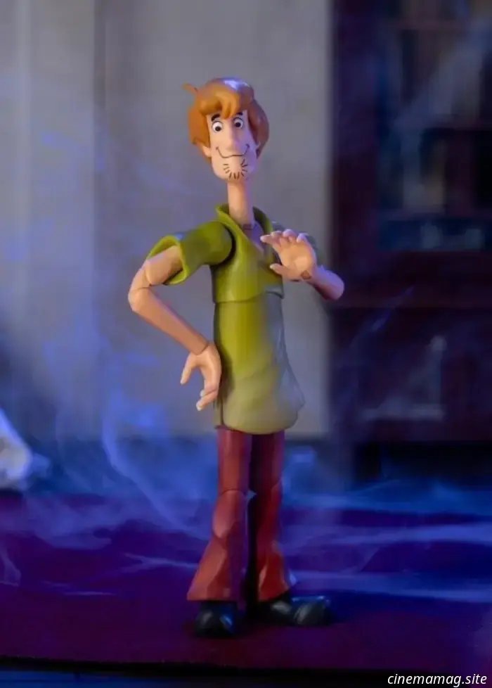 Jada Toys introduces the initial series of Scooby-Doo action figures.