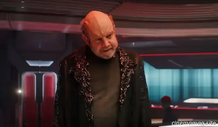 Клип «Звёздный путь: Академия Звёздного флота» представляет злодея Пола Джиаматти.