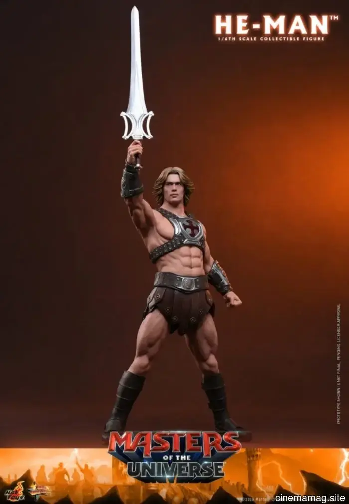 Hot Toys reveals sixth scale figures of He-Man and Skeletor from Masters of the Universe.