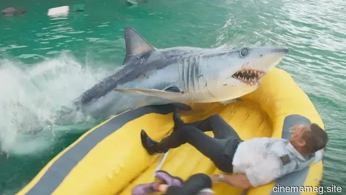 Il thriller di sopravvivenza con squali di Renny Harlin, Deep Water, ottiene un nuovo trailer.