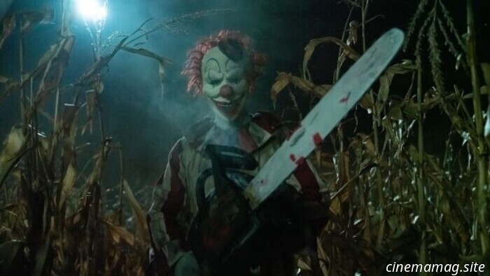 Clown in a Cornfield (2025) - Recensione del film