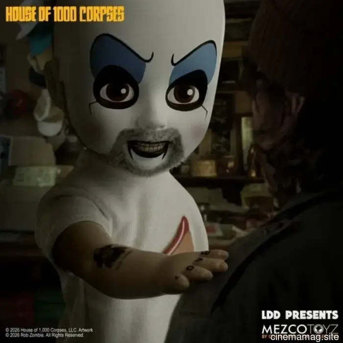 El Capitán Spaulding de 'La Casa de los 1000 Cadáveres' se une a la línea de Muñecas Vivas de Mezco.