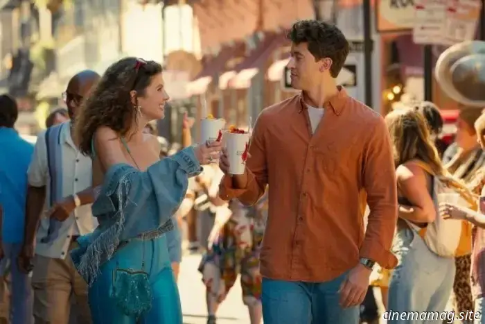 Netflix condivide il trailer di People We Meet on Vacation con i protagonisti Tom Blyth ed Emily Bader