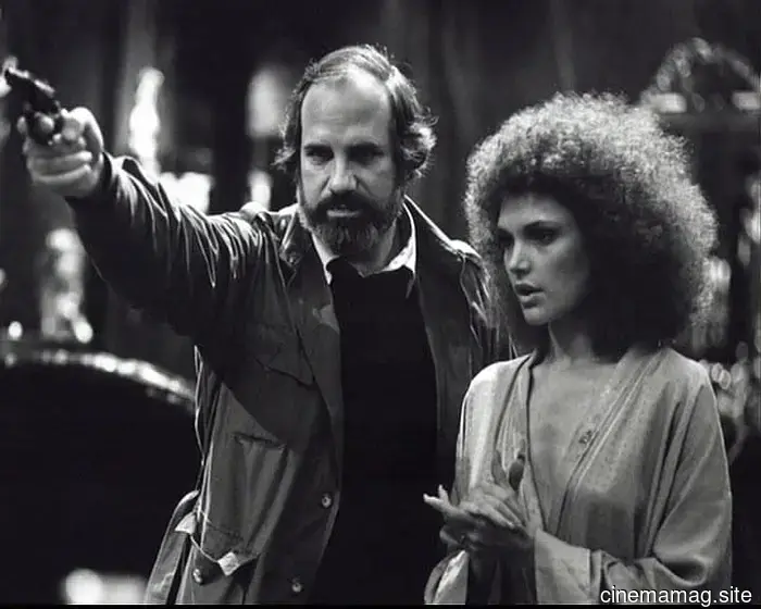 Scarface: 11 Behind-the-Scenes Images of a Criminal Classic