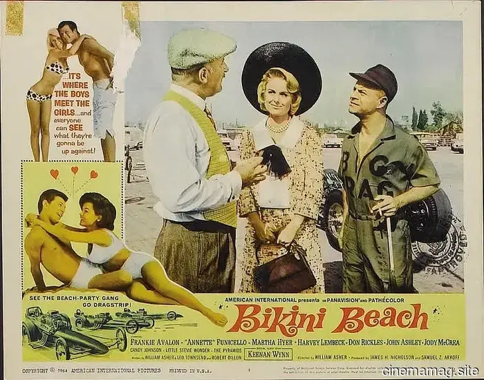 Our Top 12 Movies for Beach Parties