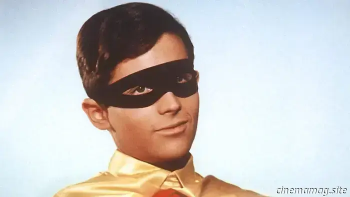 7 странных вещей в отношениях Бэтмена и Робина, о которых никто не любит говорить