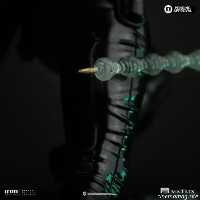 Trinity si unisce alla linea di collezionabili di Iron Studios dedicata a The Matrix con una nuova statua.
