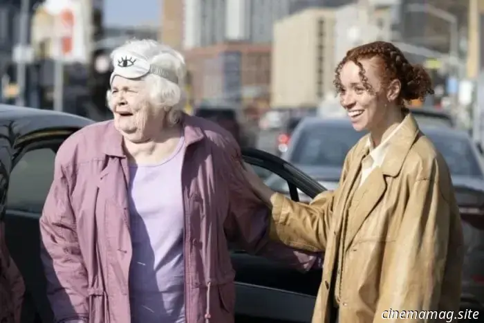 June Squibb es Eleanor la Grande en el tráiler del debut como directora de Scarlett Johansson.