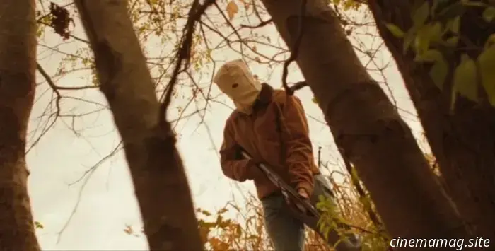 Una giovane ragazza viene seguita in un misterioso campo di mais nel trailer di The Rows